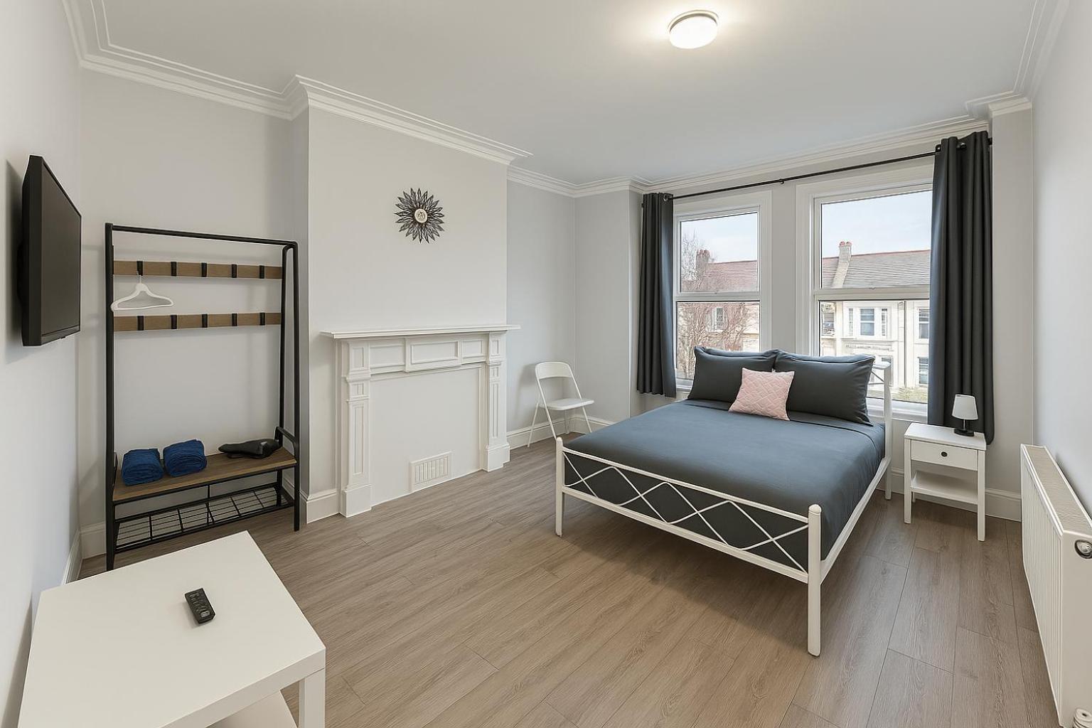 78 Flat B To Homestay *