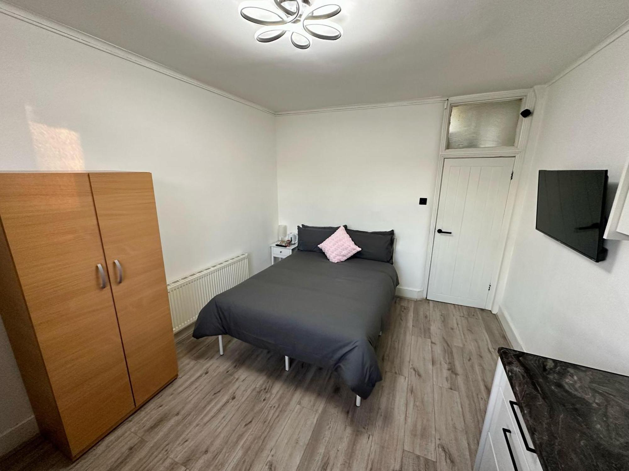 78 Flat B To
